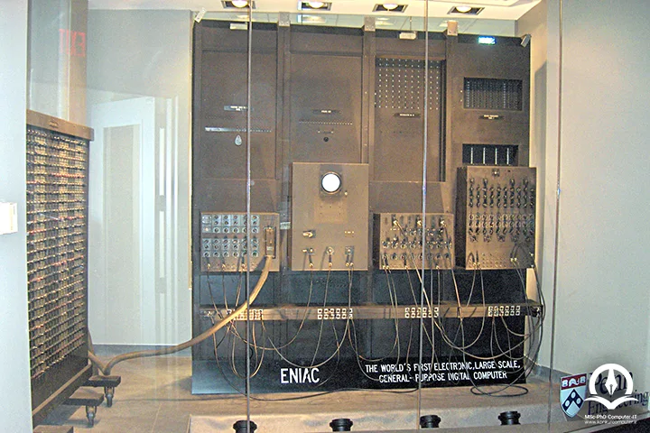  اولین کامپیوتر دیجیتال در جهان با نام ENIAC 