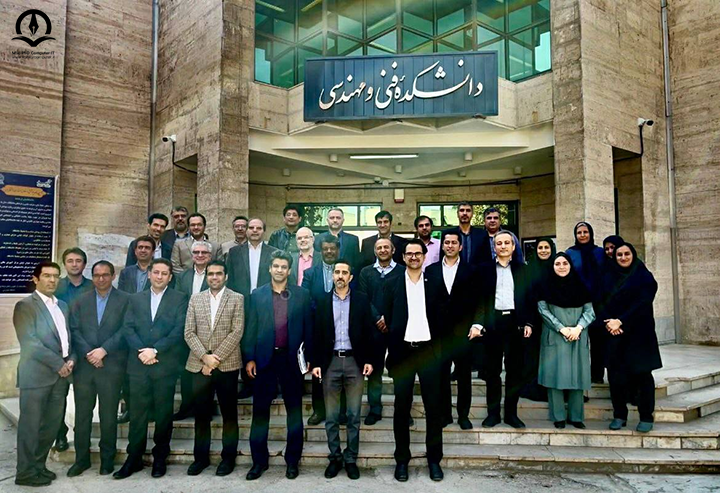 تصویری از دانشکده فنی و مهندسی دانشگاه خوارزمی کرج