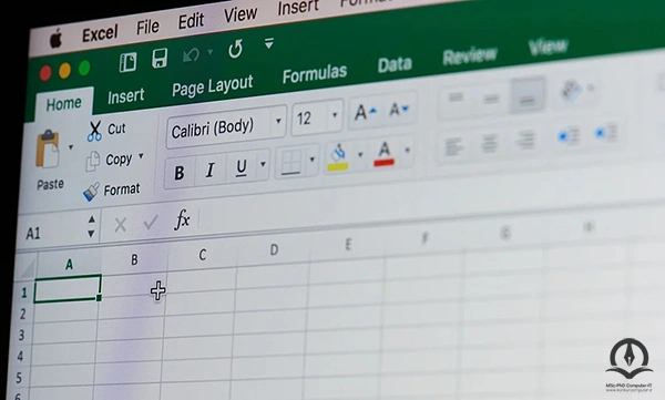 محیط کار اکسل، یکی از نرم افزارهای صفحه گسترده